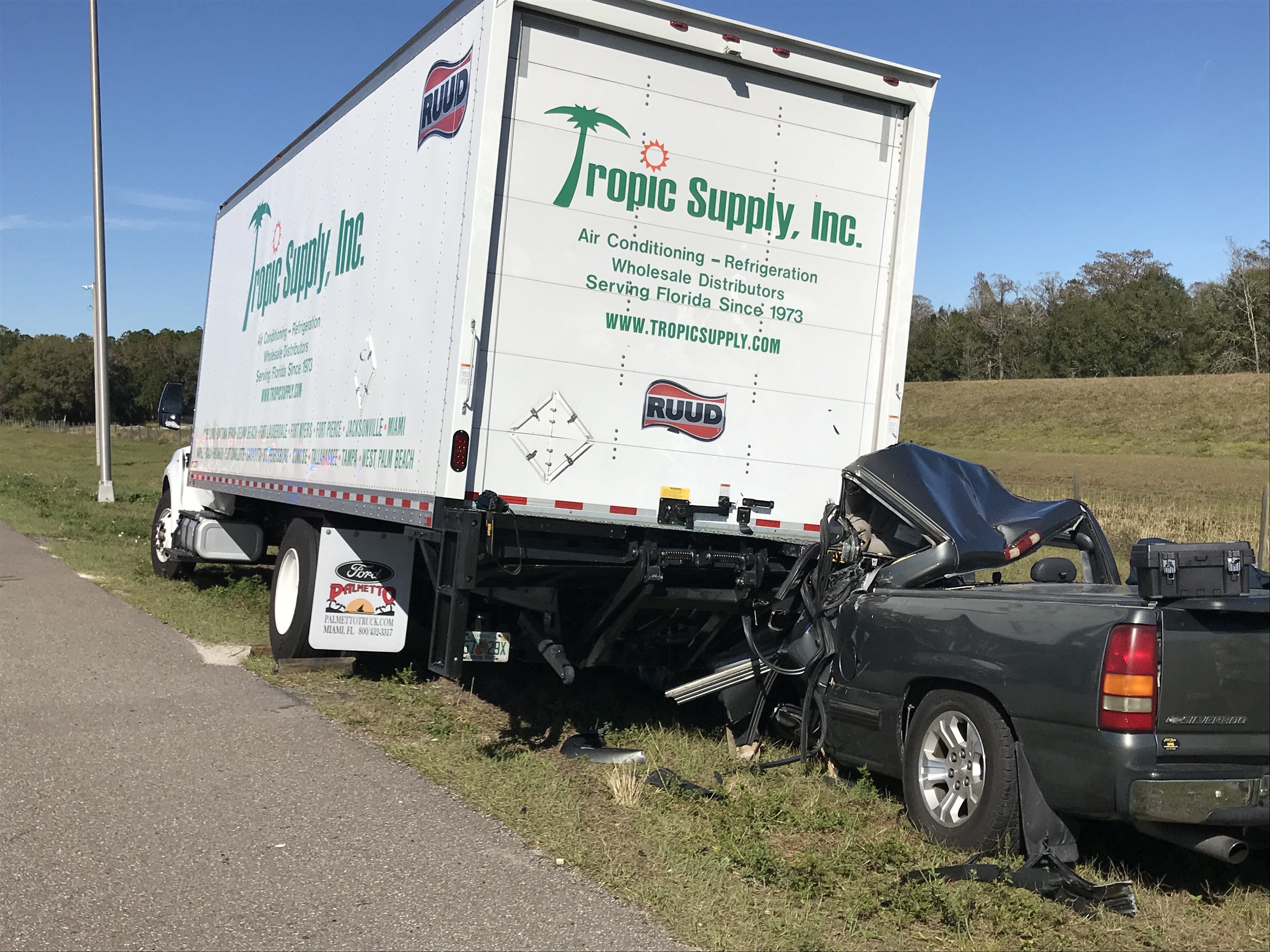 Woman Killed After Driving Into Back Of Box Truck On Interstate 75 In Hillsborough