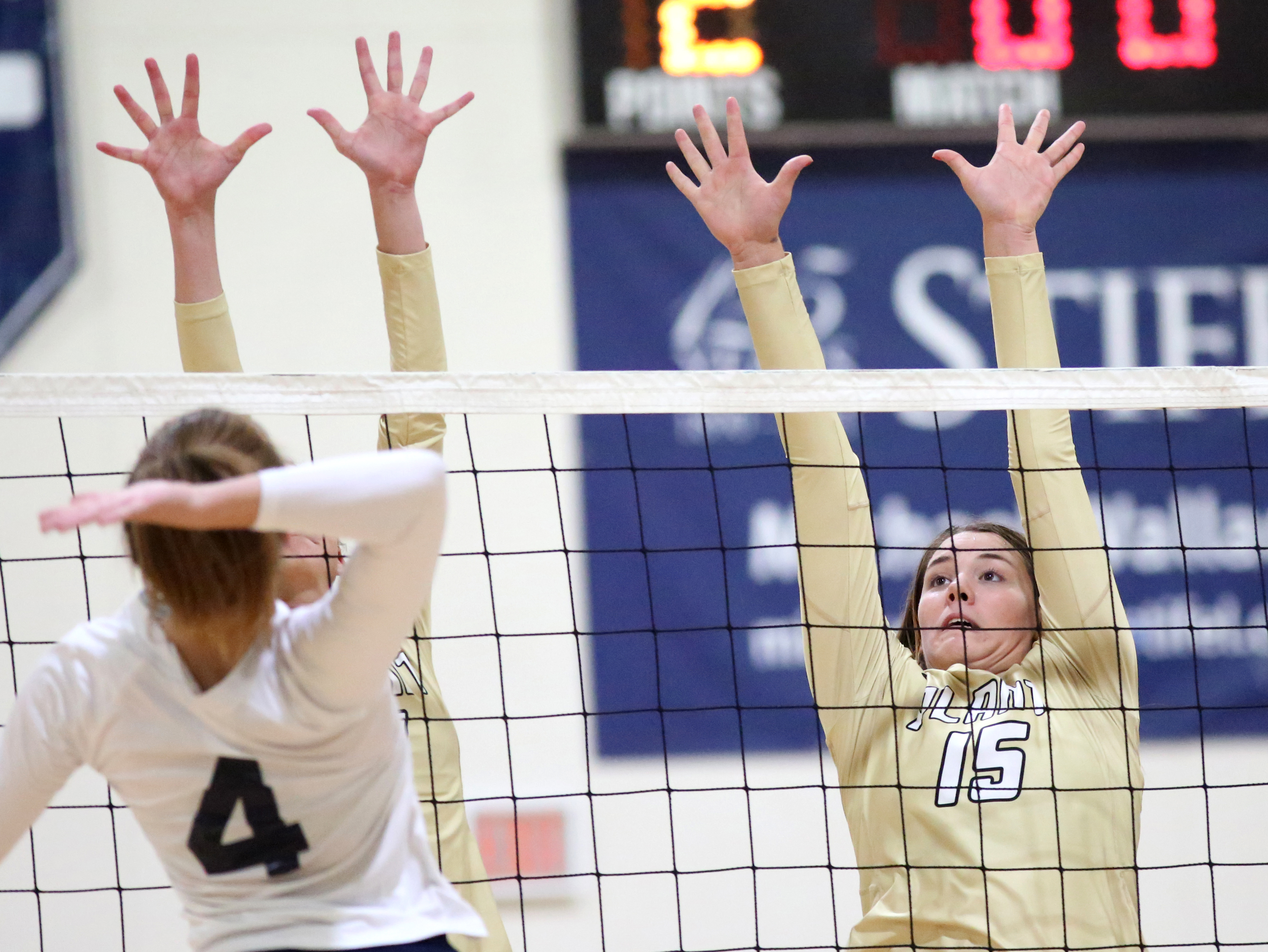 Senior Elizabeth Price and Plant are hitting their stride at the right time of the season. SCOTT PURKS | Special to the Times Senior Elizabeth Price and Plant are hitting their stride at the right time of the season. SCOTT PURKS | Special to the Times