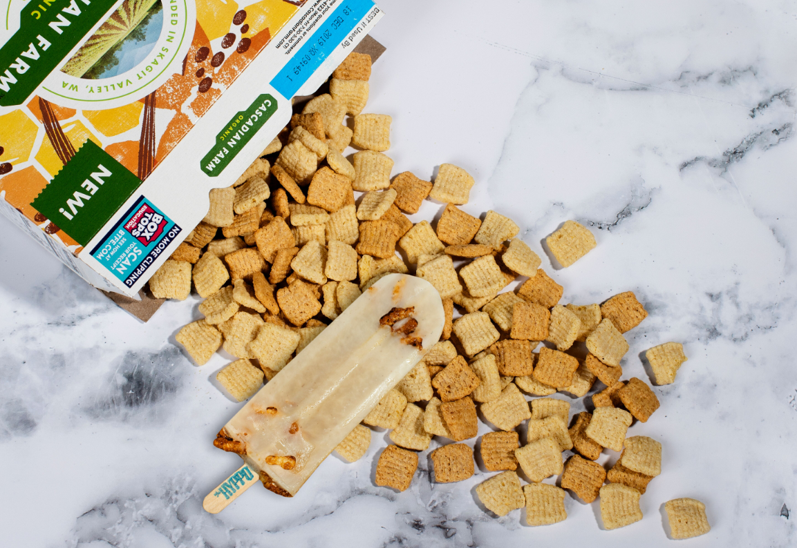 Cascadian Farm Organic and Florida-born gourmet ice pop purveyor the Hyppo joined forces to create the vanilla crunch popsicle. Courtesy of Cascadian Farm Organic and the Hyppo Cascadian Farm Organic and Florida-born gourmet ice pop purveyor the Hyppo joined forces to create the vanilla crunch popsicle. Courtesy of Cascadian Farm Organic and the Hyppo