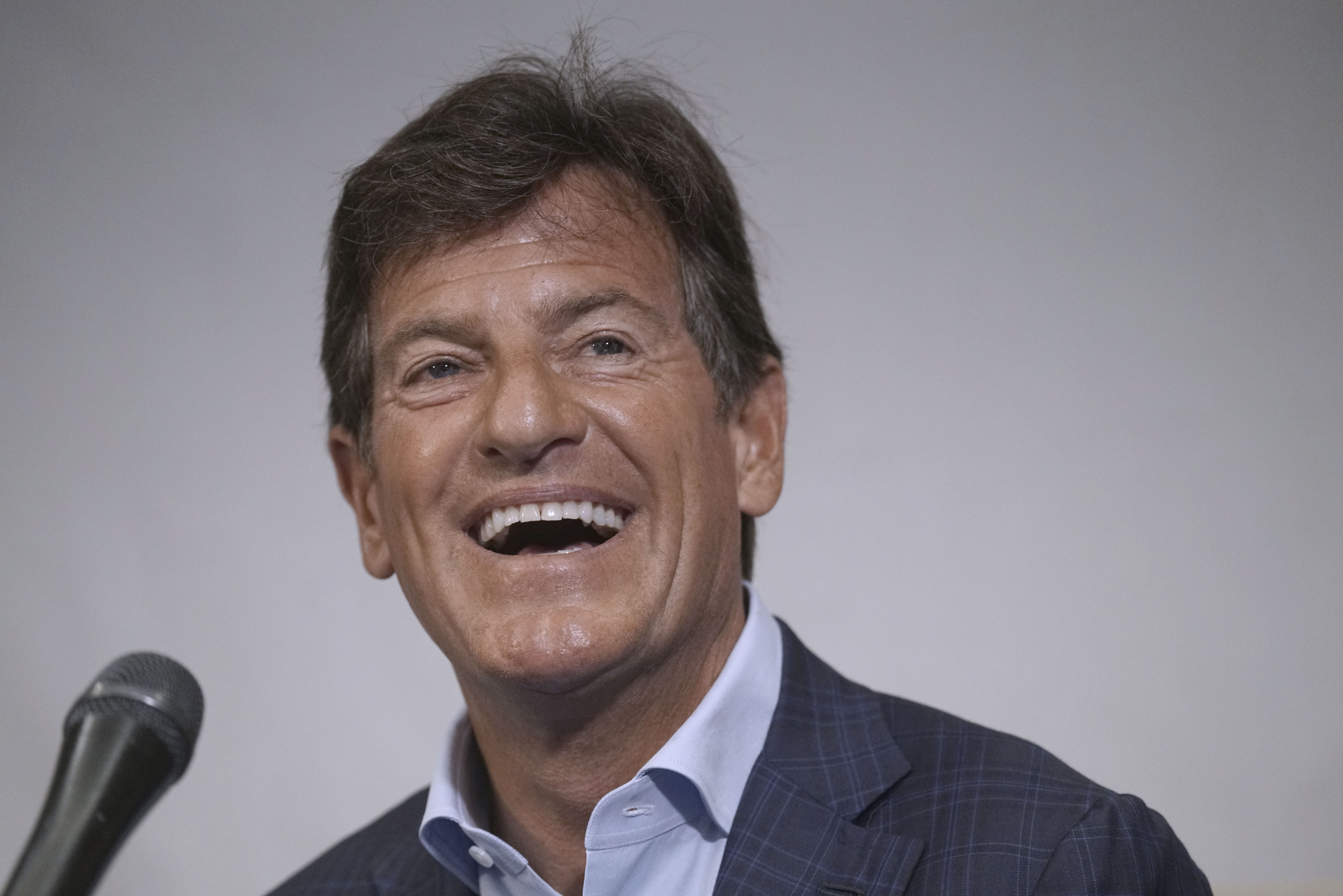Stephen Bronfman is the Montreal point person for the Rays proposal to split seasons between there and Tampa Bay. MARIO BEAUREGARD/LE JOURNAL DE MONTREAL Stephen Bronfman is the Montreal point person for the Rays proposal to split seasons between there and Tampa Bay. MARIO BEAUREGARD/LE JOURNAL DE MONTREAL