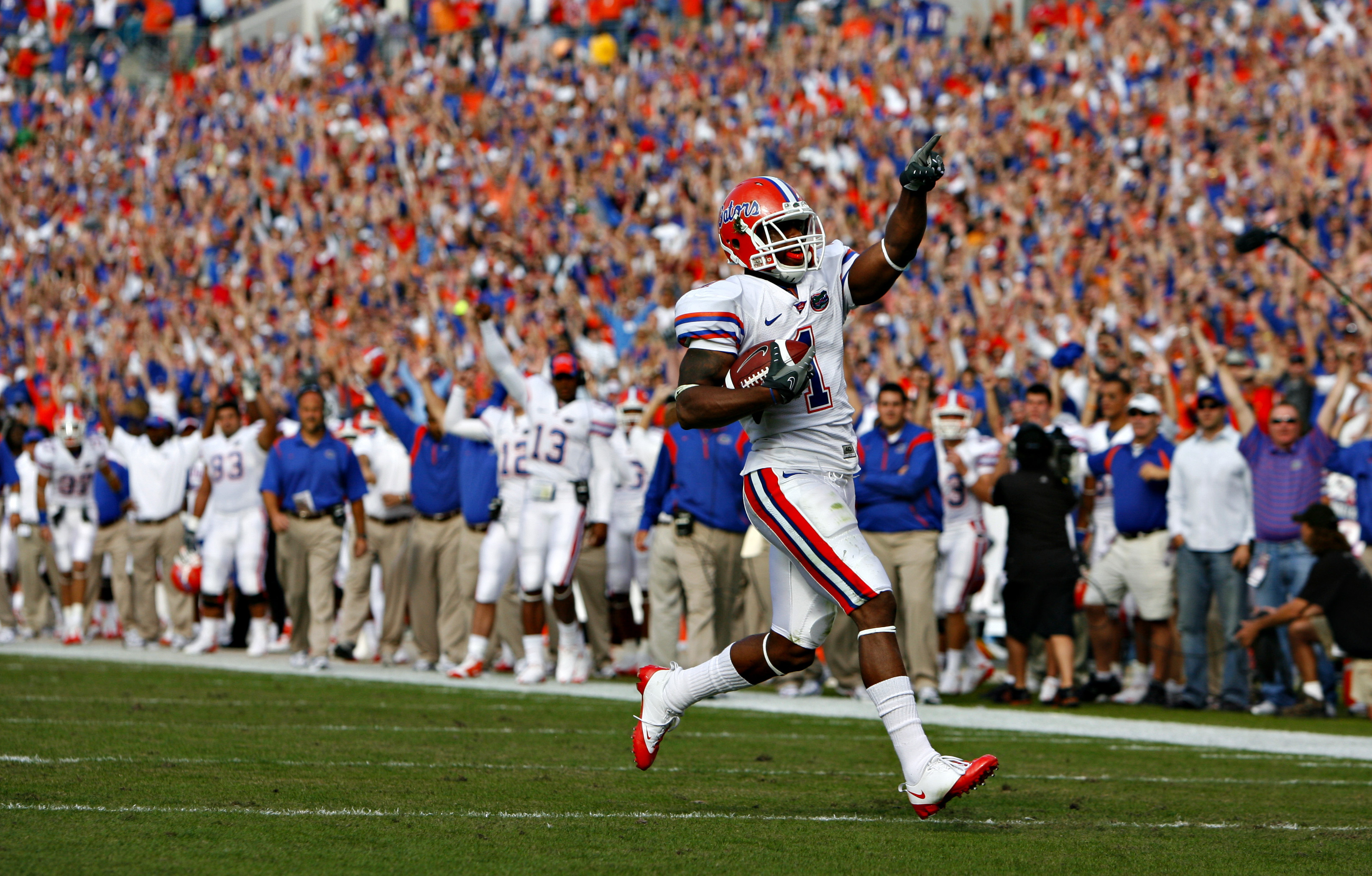 Florida running back Percy Harvin (1) runs in for a touchdown against Georgia at Jacksonville Municipal Stadium. (Times, 2008) Florida running back Percy Harvin (1) runs in for a touchdown against Georgia at Jacksonville Municipal Stadium. (Times, 2008)