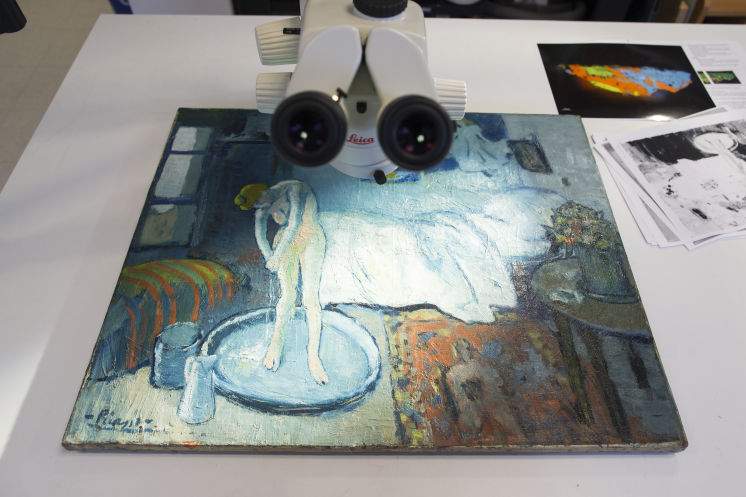 Picasso's 'The Blue Room' has man hidden beneath surface