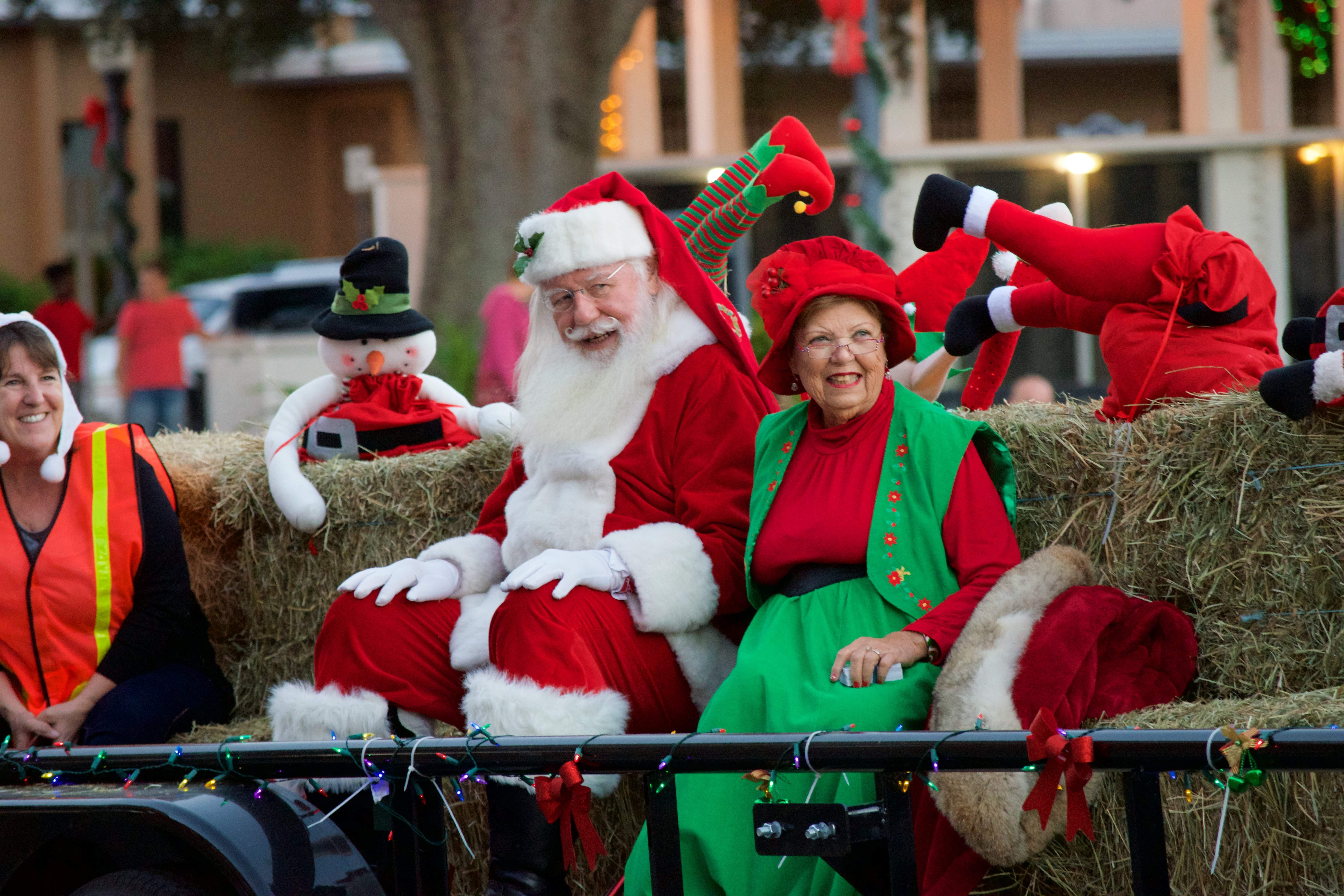 Christmas Stroll Dade City 2022 Guests Unwrap The Past At Dade City Christmas Stroll