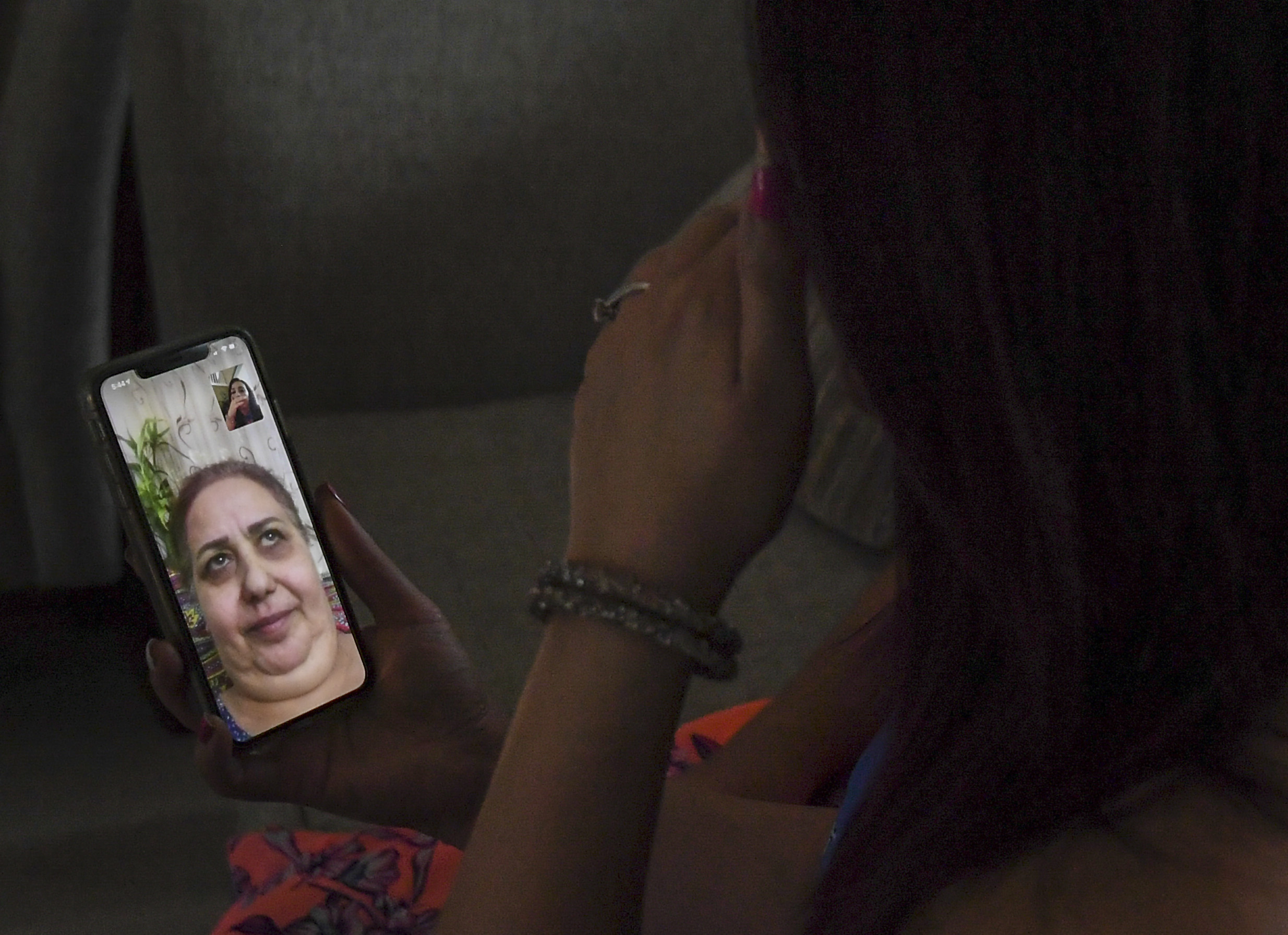 Damineh Oveisi and her mother, Maryam Rastkhiz, held daily video chats while Rastkhiz's visa application was pending. Oveisi could sometimes see her mother losing strength. ALLIE GOULDING | Tampa Bay Times Damineh Oveisi and her mother, Maryam Rastkhiz, held daily video chats while Rastkhiz's visa application was pending. Oveisi could sometimes see her mother losing strength. ALLIE GOULDING | Tampa Bay Times