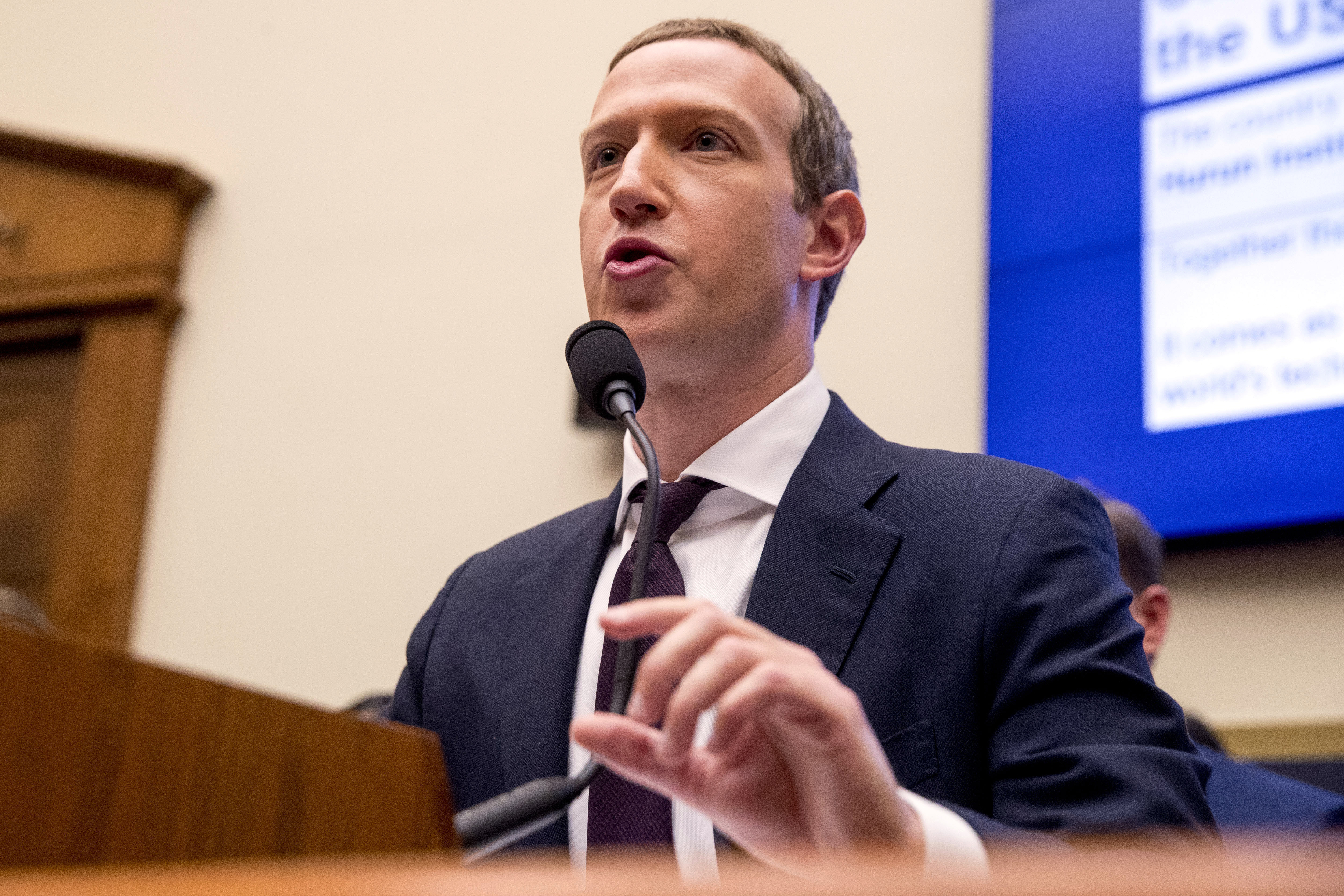 facebook-employees-tell-zuckerberg-politicians-who-lie-shouldn-t-be-protected
