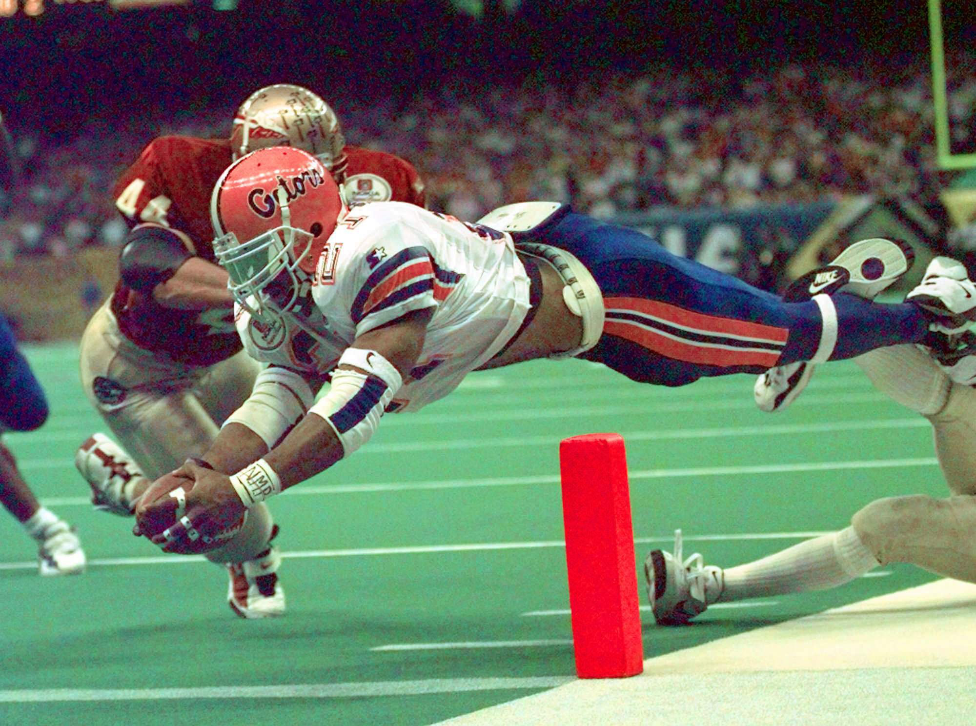 Florida's Fred Taylor dives for a first half touchdown against Florida State in the Sugar Bowl on Jan. 2, 1997. (AP Photo/John Bazemore) Florida's Fred Taylor dives for a first half touchdown against Florida State in the Sugar Bowl on Jan. 2, 1997. (AP Photo/John Bazemore)