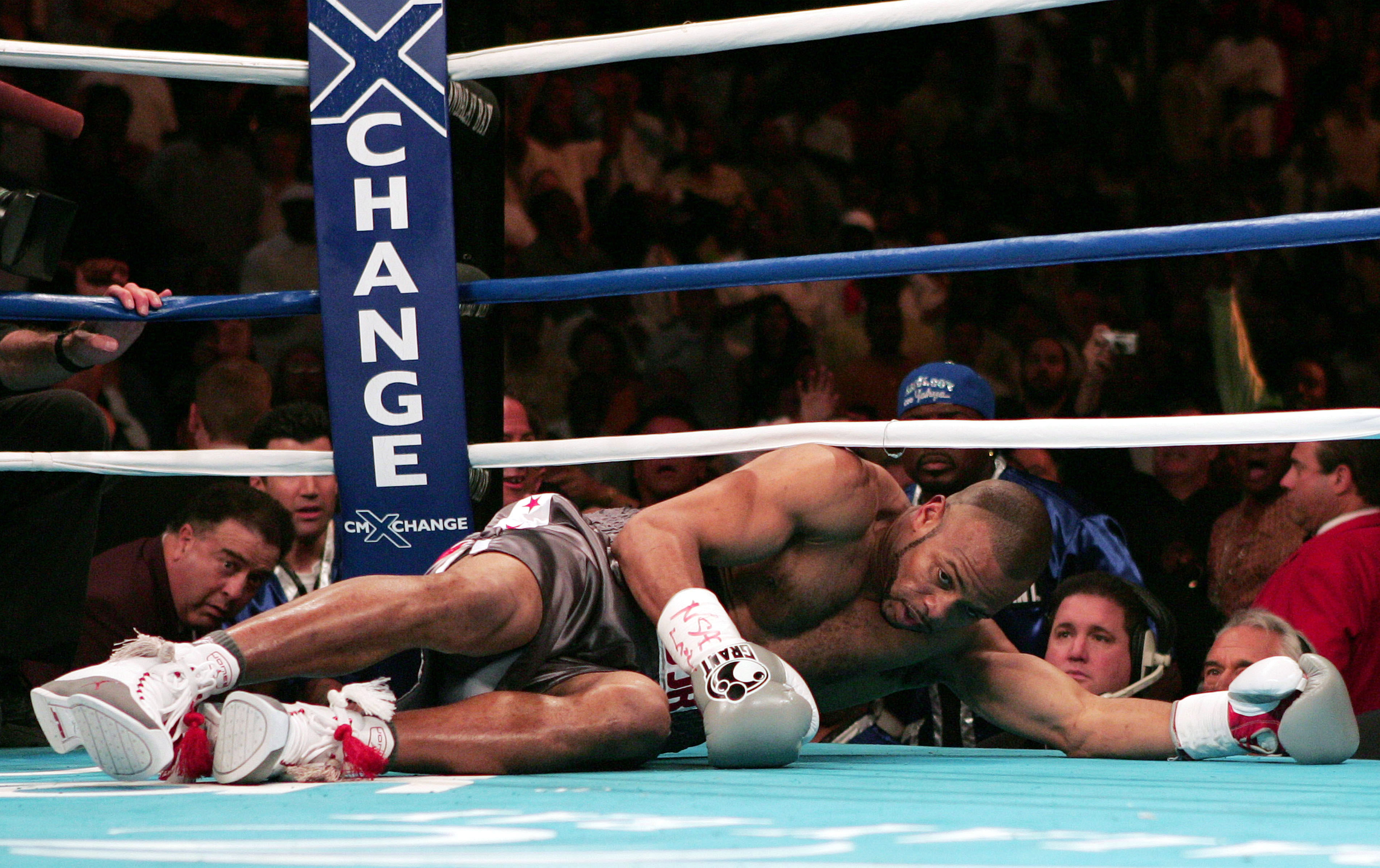 Roy Jones Jr. is knocked out by Antonio Tarver in the second round during the WBC Light Heavyweight Championship fight on May 15, 2004, in Las Vegas. (Photo by Jed Jacobsohn/Getty Images) Roy Jones Jr. is knocked out by Antonio Tarver in the second round during the WBC Light Heavyweight Championship fight on May 15, 2004, in Las Vegas. (Photo by Jed Jacobsohn/Getty Images)