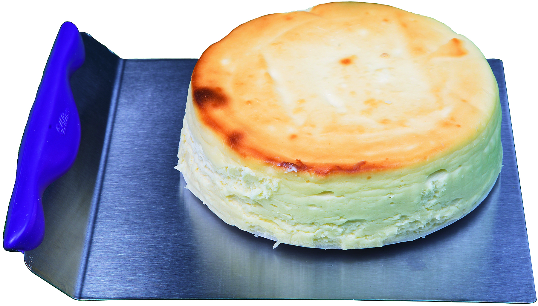 Wilton Cake Lifter. SCOTT KEELER | Times Wilton Cake Lifter. SCOTT KEELER | Times