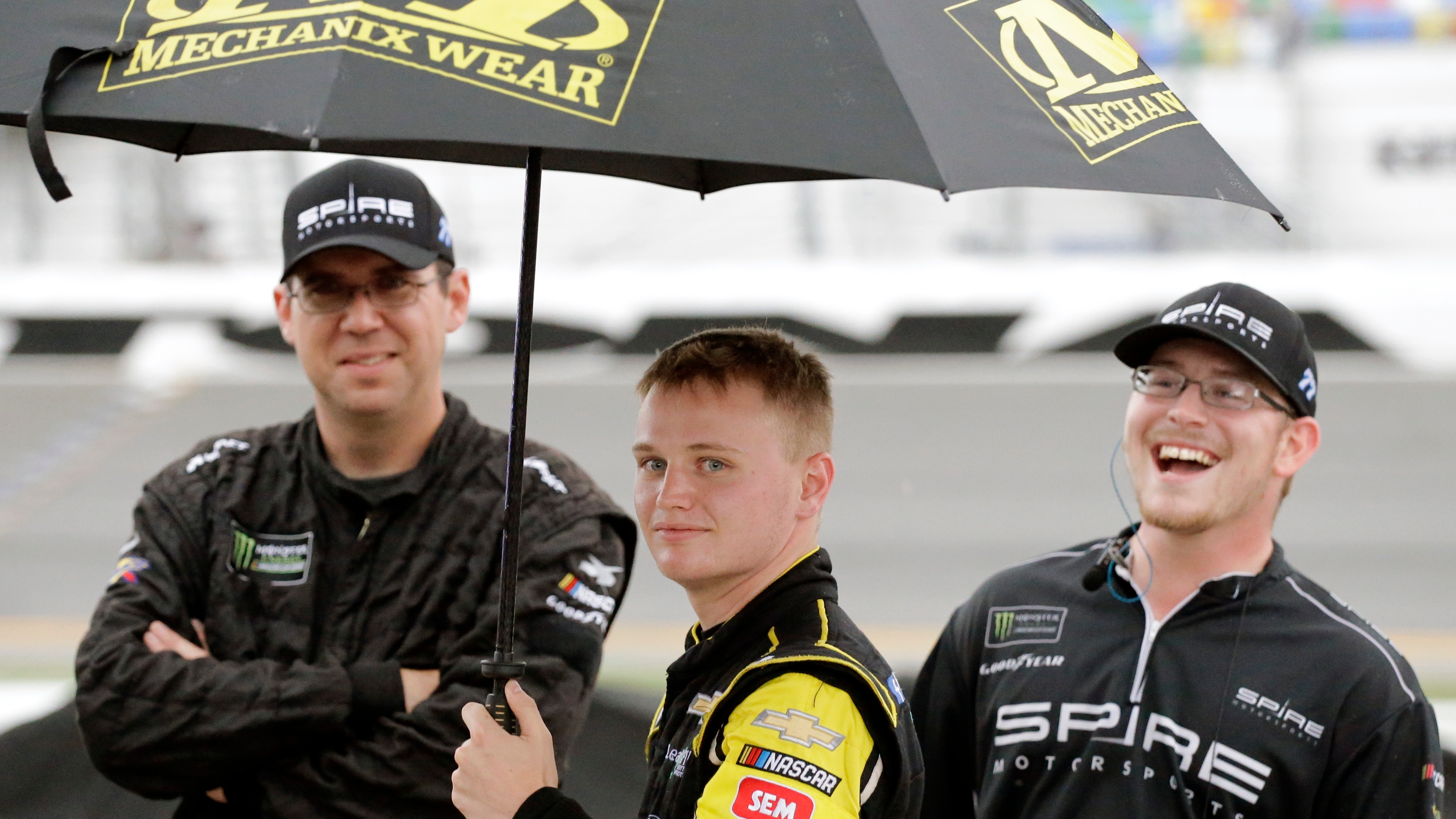 11 Coke Zero 400 Winners Gif