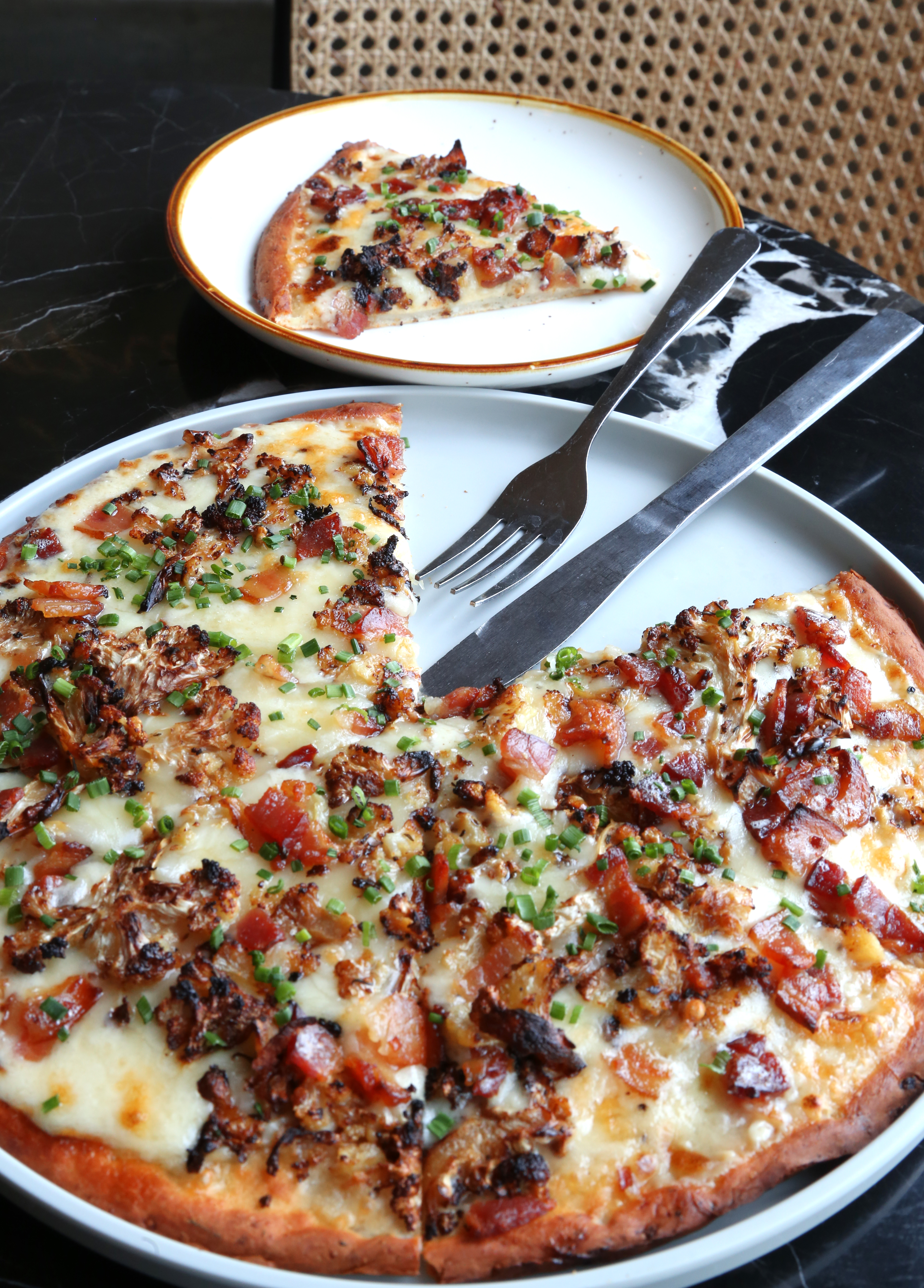 The cauliflower pizza, made with cauliflower crust, at Sonder Social Club. SCOTT KEELER | Tampa Bay Times The cauliflower pizza, made with cauliflower crust, at Sonder Social Club. SCOTT KEELER | Tampa Bay Times